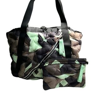 Go Dash Dot Gemma Mint Chip Puffy Tote 2 Bags! NWOT